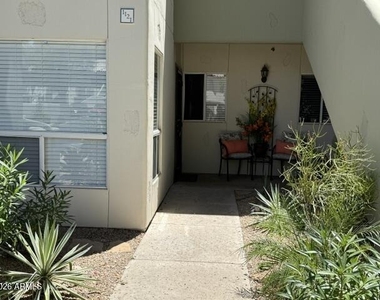 1825 W Ray Road - Photo Thumbnail 12