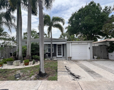 819 Sw 9th Terrace - Photo Thumbnail 1