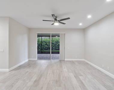 6364 Nw 78th Drive - Photo Thumbnail 18