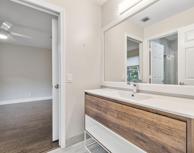 6364 Nw 78th Drive - Photo Thumbnail 35