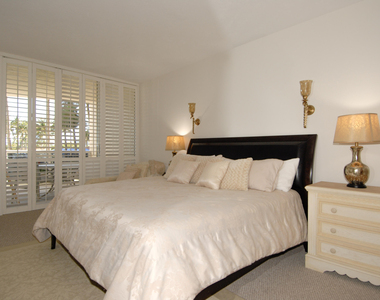 3200 N Ocean Boulevard - Photo Thumbnail 17