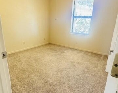 6707 E Kelton Lane - Photo Thumbnail 17