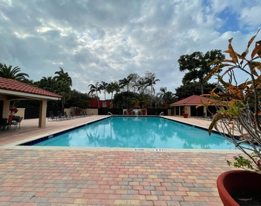 8159 Severn Drive - Photo Thumbnail 17