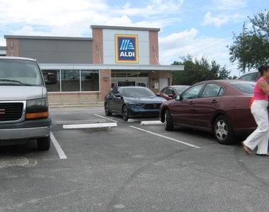 358 Se 1st Way - Photo Thumbnail 42