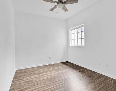 358 Se 1st Way - Photo Thumbnail 20