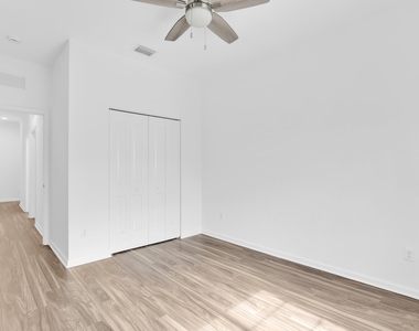358 Se 1st Way - Photo Thumbnail 16
