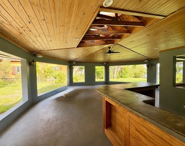 2393 Crawford Court - Photo Thumbnail 24