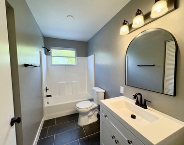 2393 Crawford Court - Photo Thumbnail 15