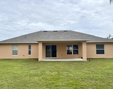 530 Sw Butler Avenue - Photo Thumbnail 1