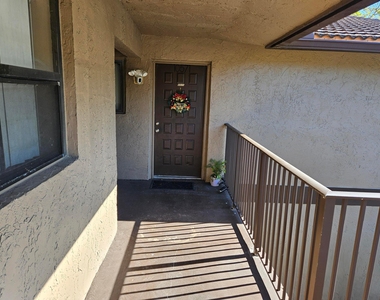 10571 Royal Palm Boulevard - Photo Thumbnail 2
