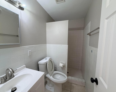 612 4th Street - Photo Thumbnail 3
