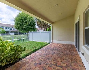 63 Dogwood Court - Photo Thumbnail 31