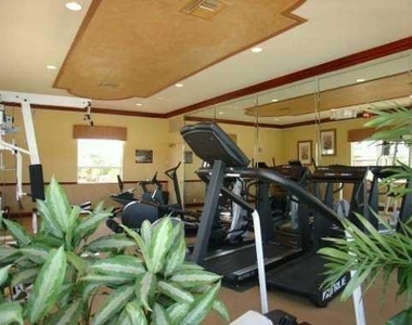 5001 Wiles Road - Photo Thumbnail 22
