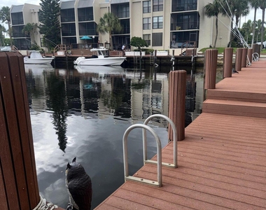 9 Royal Palm Way - Photo Thumbnail 22