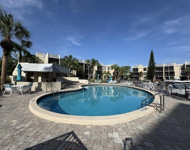9 Royal Palm Way - Photo Thumbnail 26