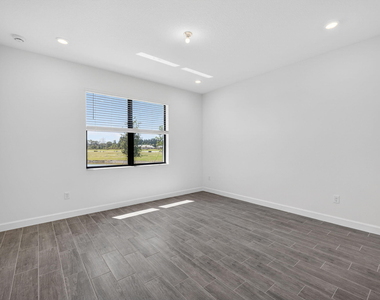 10644 Nw Wilgrove Lane - Photo Thumbnail 12