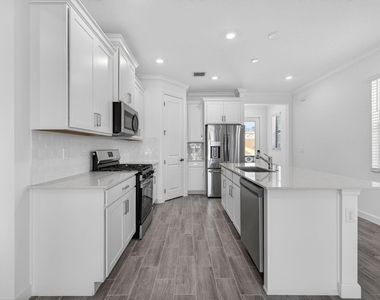 10644 Nw Wilgrove Lane - Photo Thumbnail 5