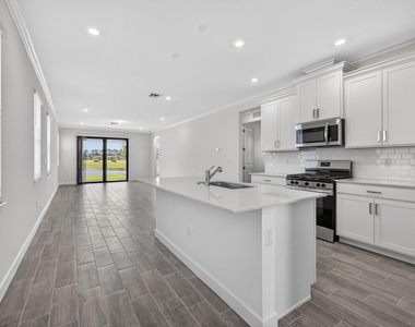 10644 Nw Wilgrove Lane - Photo Thumbnail 3
