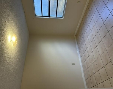 5003 Garden Avenue - Photo Thumbnail 8