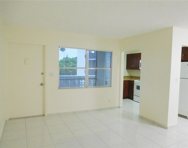 1425 Arthur Street - Photo Thumbnail 16