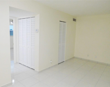 1425 Arthur Street - Photo Thumbnail 27