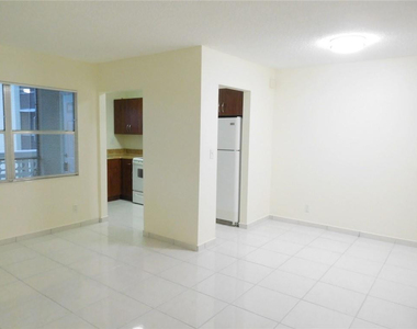 1425 Arthur Street - Photo Thumbnail 17