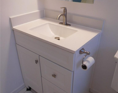 1425 Arthur Street - Photo Thumbnail 41