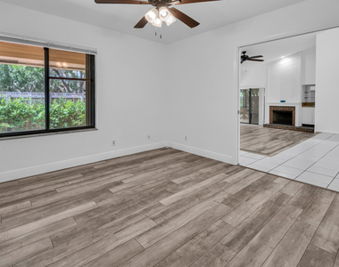 7755 E Kenway Pl Place E - Photo Thumbnail 4
