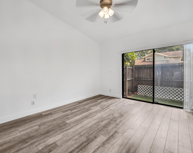 7755 E Kenway Pl Place E - Photo Thumbnail 8