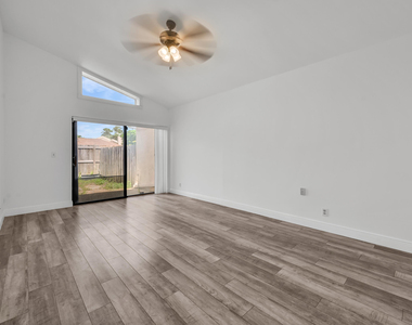 7755 E Kenway Pl Place E - Photo Thumbnail 14