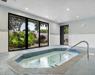 7260 Kinghurst Drive - Photo Thumbnail 24