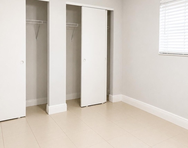 4538 Albedo Street - Photo Thumbnail 7