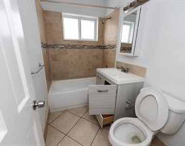 2900 Nw 5th Court - Photo Thumbnail 22