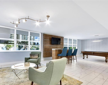 77 S Birch Road - Photo Thumbnail 33