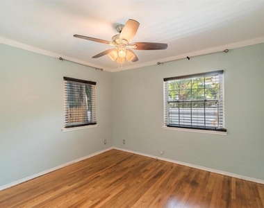 415 Ne 8th Avenue - Photo Thumbnail 8