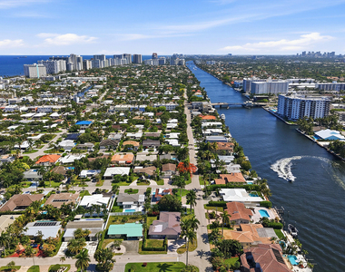 4454 W Tradewinds Avenue W - Photo Thumbnail 24
