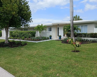 4454 W Tradewinds Avenue W - Photo Thumbnail 1