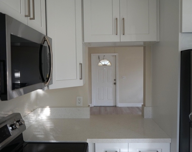 1957 Liberty Street - Photo Thumbnail 3