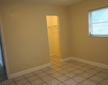 1957 Liberty Street - Photo Thumbnail 12