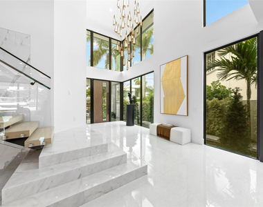 24 Fiesta Way - Photo Thumbnail 8