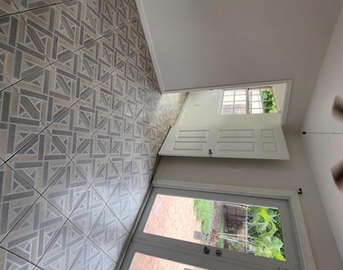 43 Sw 11th Street - Photo Thumbnail 7