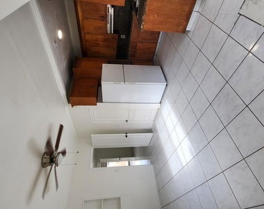43 Sw 11th Street - Photo Thumbnail 5
