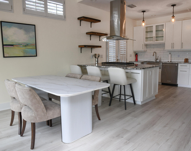 506 N Lakeside Drive - Photo Thumbnail 22