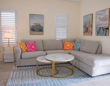 506 N Lakeside Drive - Photo Thumbnail 10