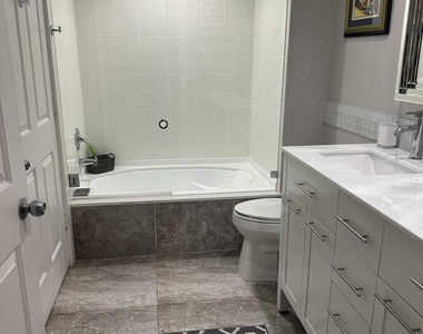 250 Ne 3rd Avenue - Photo Thumbnail 7