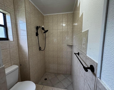 3831 Sw 69th Avenue - Photo Thumbnail 16