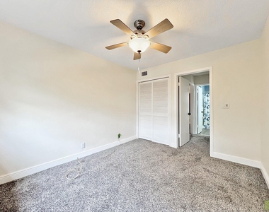 1490 Nw 43rd Avenue - Photo Thumbnail 23