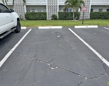 1490 Nw 43rd Avenue - Photo Thumbnail 27