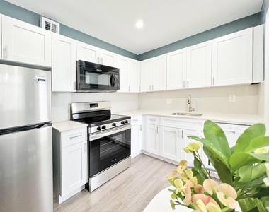 1490 Nw 43rd Avenue - Photo Thumbnail 9