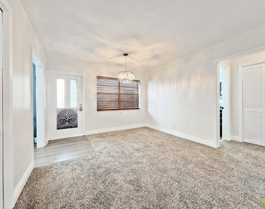 1490 Nw 43rd Avenue - Photo Thumbnail 7